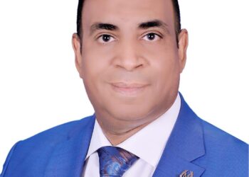 د. مجدي أمين عميدا لطب سوهاج 29 - جريدة المساء