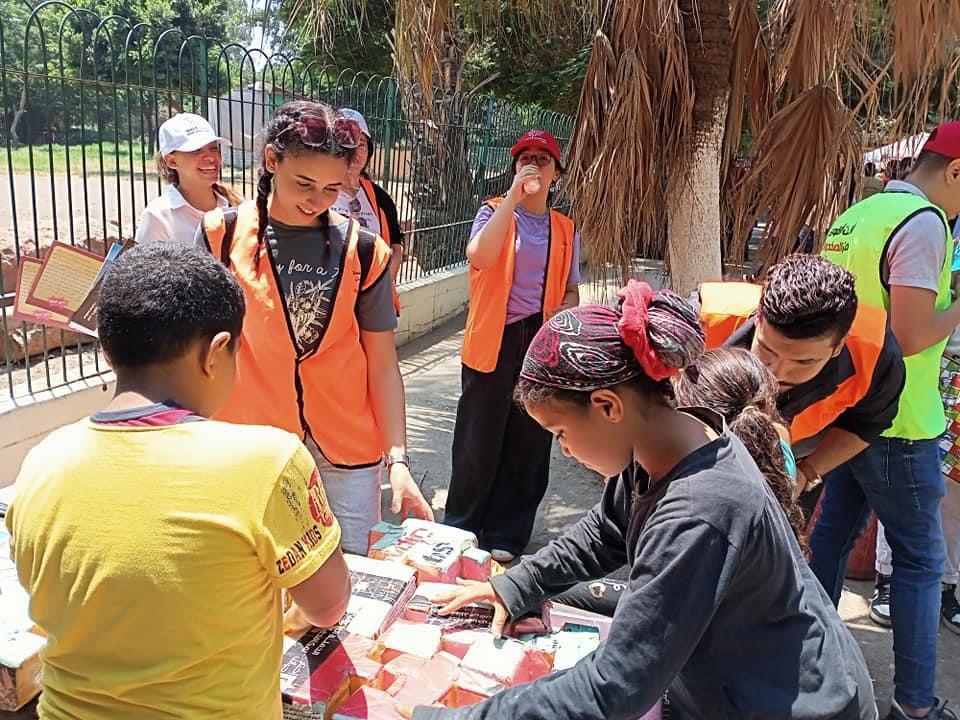 صندوق مكافحة الإدمان ينشط داخل الحدائق العامة لتحذير الزوار من الوقوع فى براثن المخدرات 19 - جريدة المساء