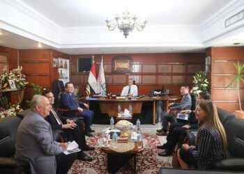 خلال لقائه بالرئيس التنفيذي لـ"هواوي" شحاتة: استمرار التعاون المشترك لتفعيل منظومة التحول الرقمي 27 - جريدة المساء