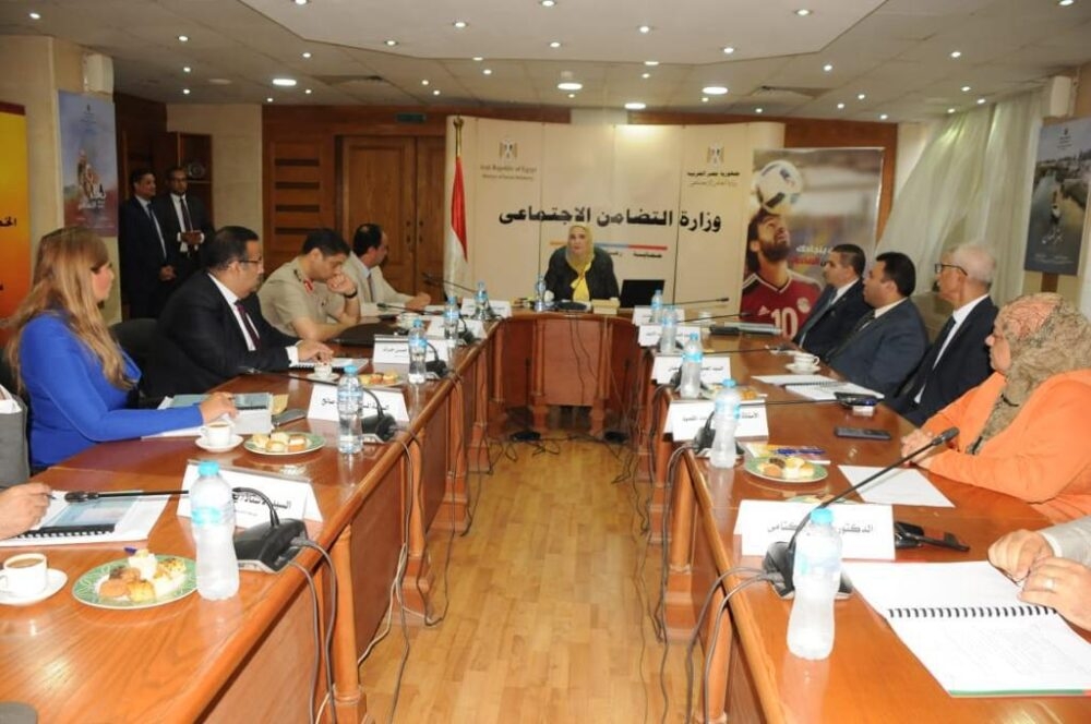 وزيرة التضامن توجه بتخصيص أقسام لعلاج مرضى الإدمان الأقل من 18 عامًا.. والتوسع في أقسام الإناث 20 - جريدة المساء وزيرة التضامن توجه بتخصيص أقسام لعلاج مرضى الإدمان الأقل من 18 عامًا.. والتوسع في أقسام الإناث 19 - جريدة المساء