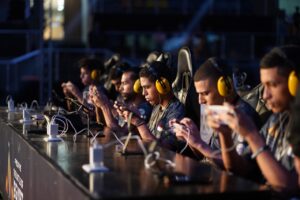 اختتام فعاليات نهائيات أول بطولة محلية  للرياضات الإلكترونية للعبة FREE FIRE في مصر 21 - جريدة المساء