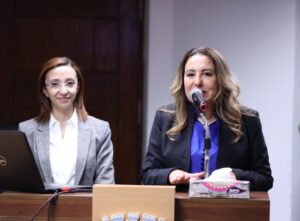 وزير الاتصالات و محافظ الإسكندرية بحثا التعاون لتطوير المؤسسى الرقمى بالمحافظة. وتنمية المهارات الرقمية للشباب 24 - جريدة المساء