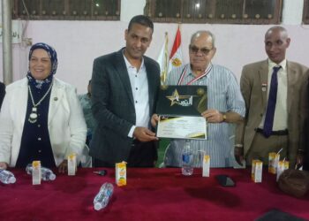 بمشاركة 8 فرق .. انطلاق بطولة الشهيد أحمد عبدالفتاح جمعة لكرة القدم باستاد قنا الرياضي 31 - جريدة المساء