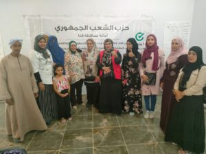 "الشعب الجمهوري" بقنا ينظم قافلة طبية لدعم صحة المرأة بقرية الأوسط قمولا بنقادة 20 - جريدة المساء