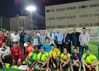 فريق مستشفى الكبد بكلية الطب جامعة المنيا يفوز بكأس كرة القدم الخماسي في الدورة الرياضية بمناسبة احتفالات نصر أكتوبر 35 - جريدة المساء