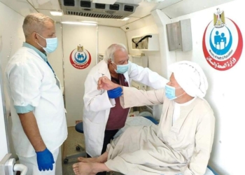 "صحة المنيا" تقدم الخدمات الطبية والعلاجية لـ 1774 حالة بقرية عرب السلطان حسن بمركز أبو قرقاص 19 - جريدة المساء