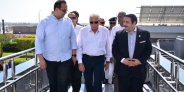 "رئيس هيئة الرعاية الصحية" و "محافظ جنوب سيناء" و "ممثل منظمة الصحة العالمية بمصر" يتفقدون الاستعدادات النهائية للتأمين الطبي لمؤتمر المناخ 2 - جريدة المساء "رئيس هيئة الرعاية الصحية" و "محافظ جنوب سيناء" و "ممثل منظمة الصحة العالمية بمصر" يتفقدون الاستعدادات النهائية للتأمين الطبي لمؤتمر المناخ 1 - جريدة المساء