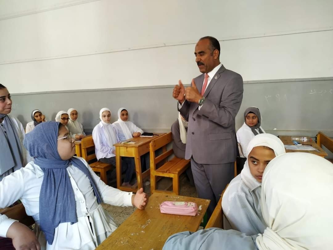 إحالة ١٢ موظفا ومدرسا " مزوغا " بتعليم بركة السبع .. للتحقيق 20 - جريدة المساء إحالة ١٢ موظفا ومدرسا " مزوغا " بتعليم بركة السبع .. للتحقيق 19 - جريدة المساء