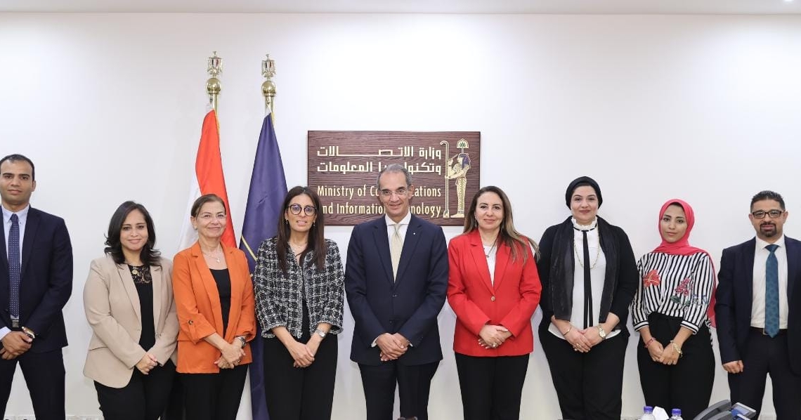 مذكرة تفاهم بين "الاتصالات" و"IBM" لتنمية المهارات الرقمية للمواطنين بقرى حياة كريمة 18 - جريدة المساء