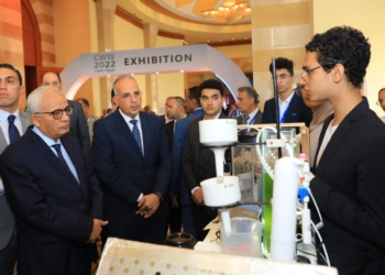 وزير التعليم يشارك في فعاليات «أسبوع القاهرة الخامس للمياه» ويكرم متفوقي مدارس STEM 25 - جريدة المساء