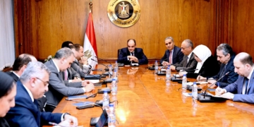 وزير الصناعة: نتواصل مع أعضاء البرلمان لإيجاد حلول لأي عقبة تواجه المستثمرين 1 - جريدة المساء