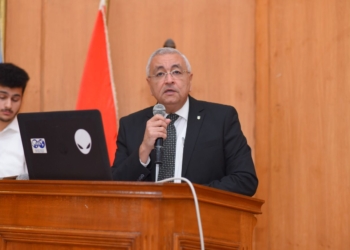 "التغيرات المناخية بين المخاطر والتأقلم" .. في ندوة بهندسة الإسكندرية 20 - جريدة المساء