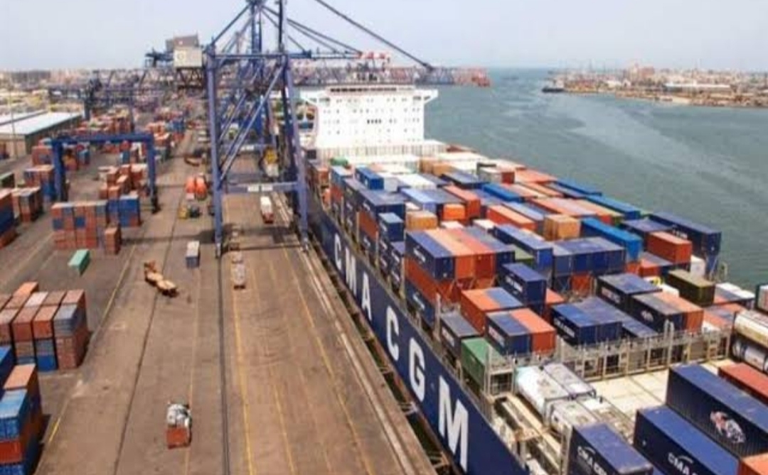 مليار جنيه إجمالي الضرائب والرسوم المحصلة بجمارك دمياط خلال سبتمبر الماضى 18 - جريدة المساء مليار جنيه إجمالي الضرائب والرسوم المحصلة بجمارك دمياط خلال سبتمبر الماضى 17 - جريدة المساء