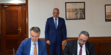 «الري» توقع اتفاق برنامج «المعرفة المائية» مع معهد «باري» لدراسات الزراعة 1 - جريدة المساء