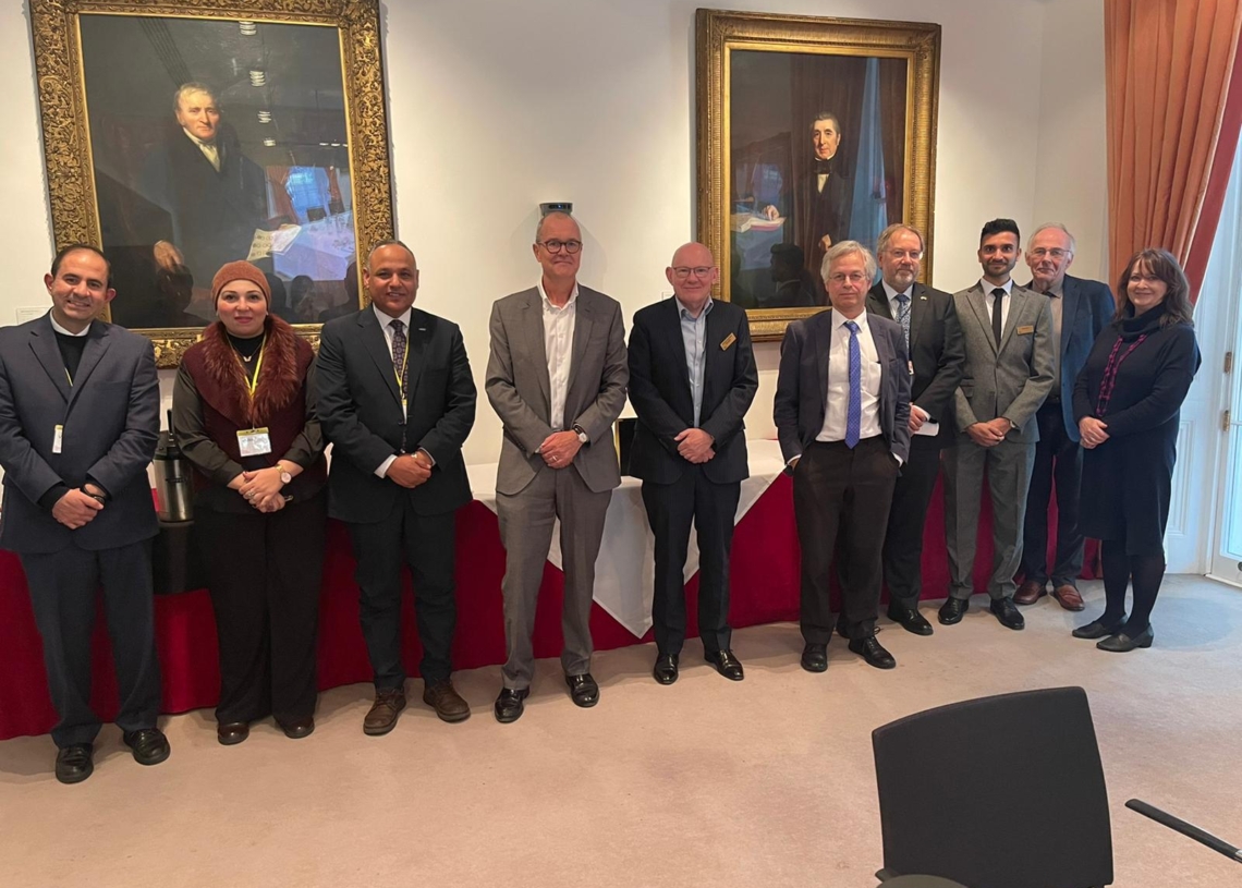 رئيس أكاديمية البحث العلمي يستعرض نتائج مباحثات التعاون مع عدد من المؤسسات العلمية البريطانية 18 - جريدة المساء رئيس أكاديمية البحث العلمي يستعرض نتائج مباحثات التعاون مع عدد من المؤسسات العلمية البريطانية 17 - جريدة المساء