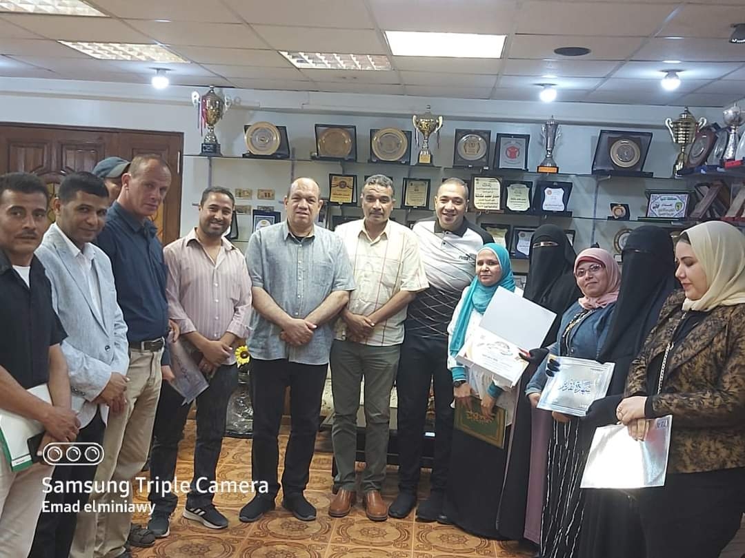 تكريم الفائزين بالمسابقة الشهرية للتميز الاعلامى للمركز الاعلامى بمديرية الشباب والرياضة بالمنيا 18 - جريدة المساء