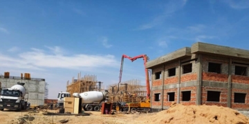 محافظ أسوان يتابع نتائج الجولة التفقدية لوحدة حياة كريمة لمتابعة المشروعات الجارية بقرية الكاجوج بكوم أمبو 2 - جريدة المساء محافظ أسوان يتابع نتائج الجولة التفقدية لوحدة حياة كريمة لمتابعة المشروعات الجارية بقرية الكاجوج بكوم أمبو 1 - جريدة المساء
