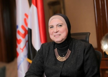 نيفين جامع: جهاز تنمية المشروعات ينفذ خطة طموحة لتشجيع المشروعات الصغيرة على تطوير منتجاتها والتصدير للخارج 18 - جريدة المساء