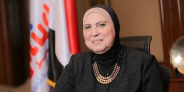نيفين جامع: جهاز تنمية المشروعات ينفذ خطة طموحة لتشجيع المشروعات الصغيرة على تطوير منتجاتها والتصدير للخارج 1 - جريدة المساء