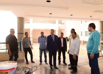 رئيس جامعة سوهاج يتفقد مباني كليات الصيدلة و الحقوق وطب الأسنان والمركزية 26 - جريدة المساء