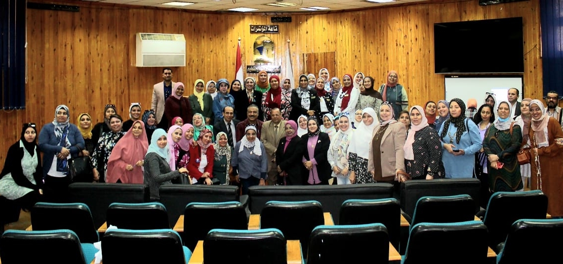 تفعيل اللقاء التعريفى بمؤتمر التغيرات المناخية فى الإجتماع التنسيقى السنوى  لمنسقى المدارس المنتسبة لليونسكو بالقاهرة 19 - جريدة المساء