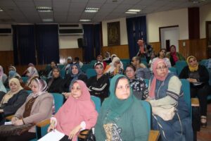 تفعيل اللقاء التعريفى بمؤتمر التغيرات المناخية فى الإجتماع التنسيقى السنوى  لمنسقى المدارس المنتسبة لليونسكو بالقاهرة 25 - جريدة المساء