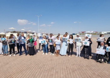 وقفة للمجتمع المدني أمام المنطقة الخضراء بمؤتمر المناخ COP27 للمطالبة بسرعة التحرك لإنقاذ الكوكب ووقف الانبعاثات 25 - جريدة المساء