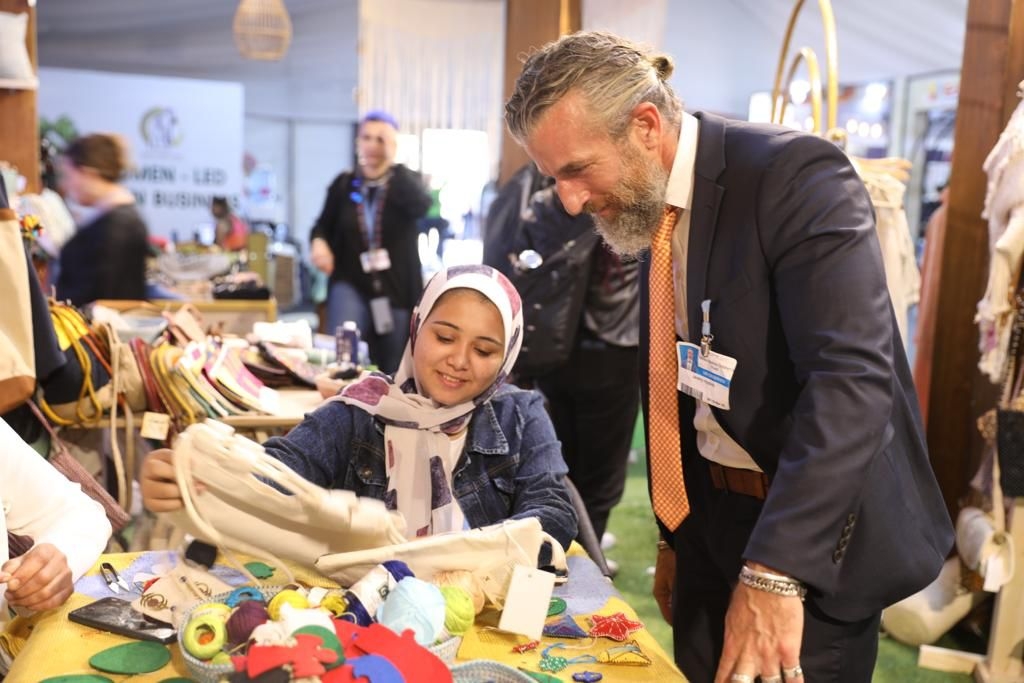 اليونيسيف: منتجات السيدات بجناح المجلس القومى للمرأة دليل على قدرات المرأة المصرية 18 - جريدة المساء