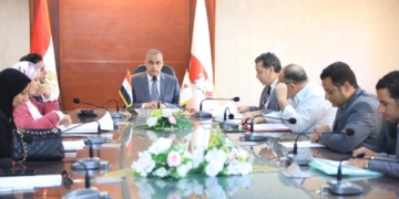 محافظ سوهاج: تذليل كافة العقبات لتطوير مرسى ناصر السياحي 1 - جريدة المساء