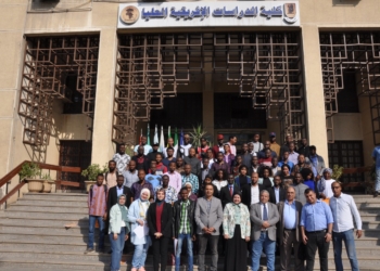 الدراسات الافريقية بجامعة القاهرة تختتم الدورة التدريبية لطلاب غينيا بمصر 17 - جريدة المساء