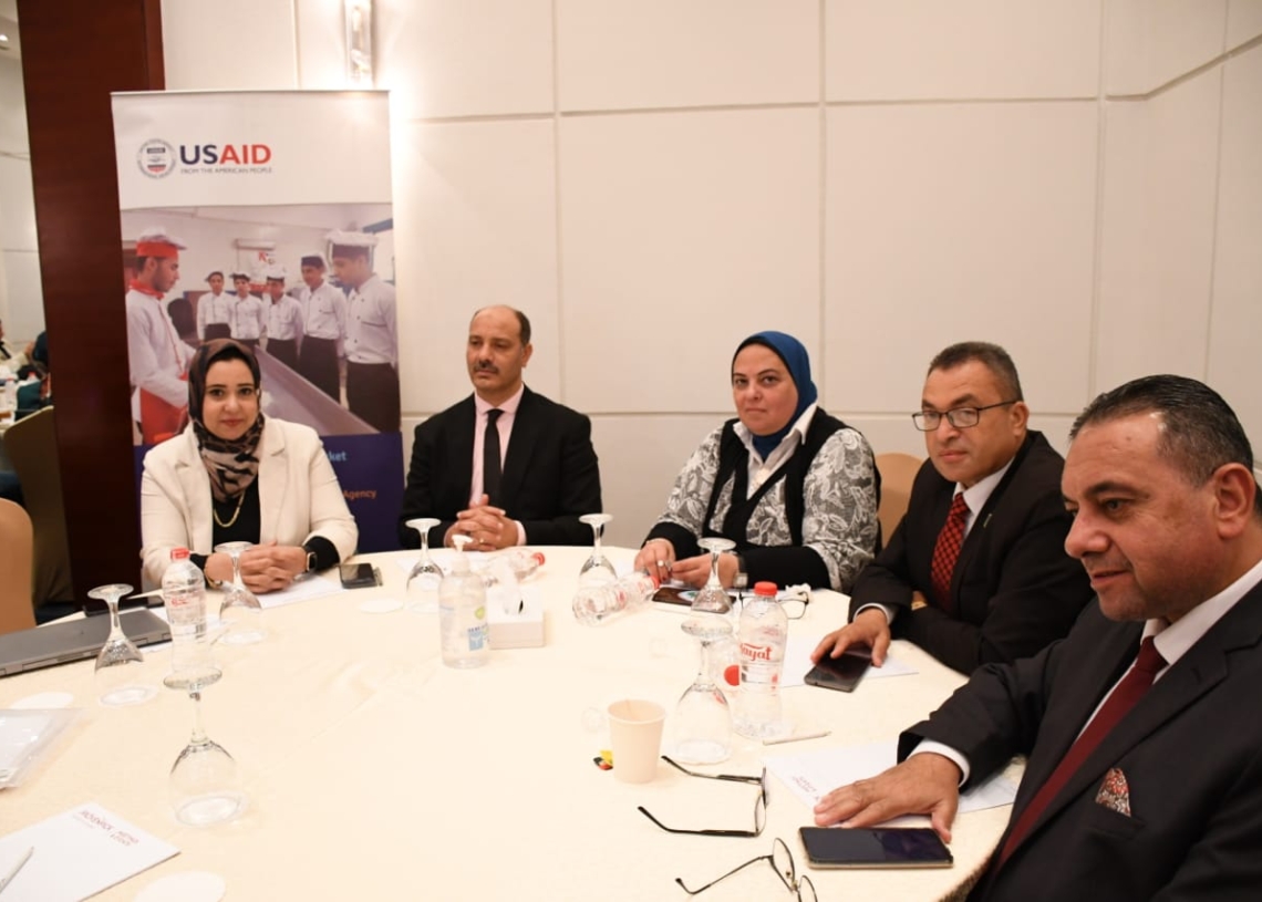 ابو زيد يتراس ورشة العمل بمشروع قوى عاملة في الاسكندرية 17 - جريدة المساء