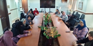 الأزهر يعلن استقبال والرد علي الفتاوي إلكترونيا وتليفونيا خلال ندوة تثقيفية بمرسي مطروح 2 - جريدة المساء الأزهر يعلن استقبال والرد علي الفتاوي إلكترونيا وتليفونيا خلال ندوة تثقيفية بمرسي مطروح 1 - جريدة المساء