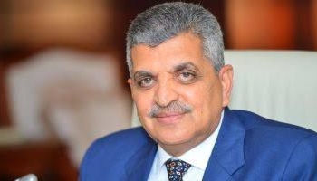 الفريق أسامة ربيع والأمين العام للمنظمة البحرية الدولية :قناة السويس " قناة خضراء" 33 - جريدة المساء