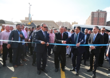 محافظ كفر الشيخ إفتتح كوبري محور ال47 بحضور محافظين سابقين 17 - جريدة المساء