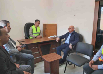 رئيس فريق برامج دعم قطاع مياه الشرب والصرف الصحى بالوكالة الامريكية للتنمية الدولية يتفقد مشروع صرف صحى الشوكا بسوهاج 17 - جريدة المساء