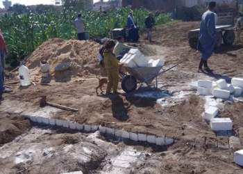 قري المنيا تضرب بيد من حديد وتزيل حالات التعدى على الاراضى الزراعية 19 - جريدة المساء