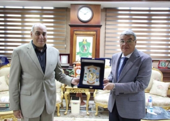 محافظ المنيا يكرم وكيل وزارة القوي العاملة لبلوغه سن المعاش 27 - جريدة المساء