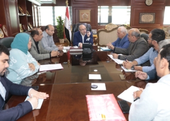  محافظ بني سويف يعقد اجتماعاُ لمتابعة الموقف التنفيذي لأعمال تطوير ورفع كفاءة مصنع تدوير القمامة بسمسطا                                                                         17 - جريدة المساء