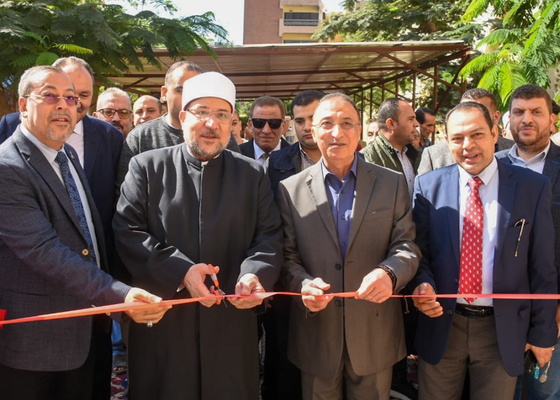 وزير الاوقاف ومحافظ الاسكندرية يفتتحان المسجد الكبير بالمعمورة بتكلفة نحو 8.5 مليون جنية 17 - جريدة المساء