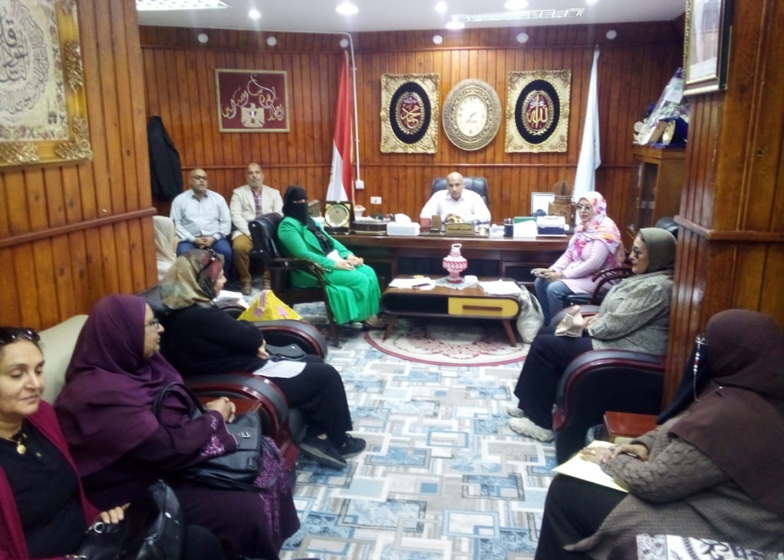 وكيل وزارة تعليم مطروح يجتمع مع موجهي عموم الأنشطة التربوية لتفعيل ممارسة الأنشطة خلال المرحلة المقبلة 14 - جريدة المساء