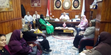 وكيل وزارة تعليم مطروح يجتمع مع موجهي عموم الأنشطة التربوية لتفعيل ممارسة الأنشطة خلال المرحلة المقبلة 1 - جريدة المساء