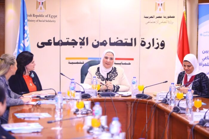 التضامن: قيمة عمل المرأة المصرية غير مدفوعة الأجر تقدر بـ 30 % من الناتج المحلي للبلاد 19 - جريدة المساء