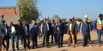 وزير التنمية المحلية ومحافظ أسوان يتابعان معدلات تنفيذ مشروعات المبادرة الرئاسية " حياة كريمة " بقرى مركزى نصر النوبة وكوم أمبو 2 - جريدة المساء وزير التنمية المحلية ومحافظ أسوان يتابعان معدلات تنفيذ مشروعات المبادرة الرئاسية " حياة كريمة " بقرى مركزى نصر النوبة وكوم أمبو 1 - جريدة المساء