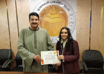 "الشعب الجمهوري" بقنا يكرم الأولى على مستوى العالم في برمجة الروبوت 27 - جريدة المساء