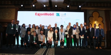 تصنيع "مرآة السيارة"..من ألياف شجرة الموز 1 - جريدة المساء