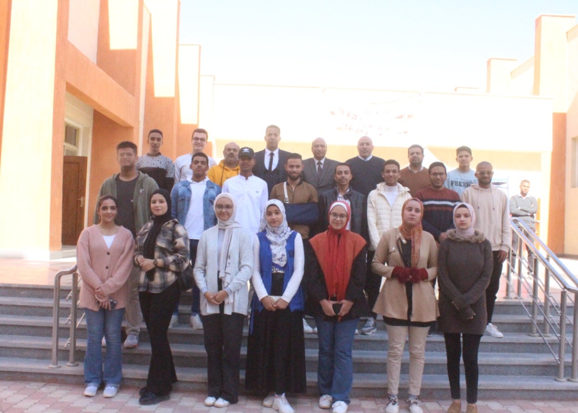 "علاء عبدالحكيم" رئيساً لاتحاد طلاب جامعة جنوب الوادي الأهلية.. و "كيرلس عادل" نائبًا 18 - جريدة المساء