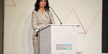 مايا مرسي تشكر السيدة انتصار السيسي لمساندتها قضايا الفتاة المصرية 2 - جريدة المساء مايا مرسي تشكر السيدة انتصار السيسي لمساندتها قضايا الفتاة المصرية 1 - جريدة المساء