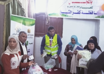 4 آلاف قطعه ملابس للمستحقين بقرية "65خاشعه" بالحامول 21 - جريدة المساء