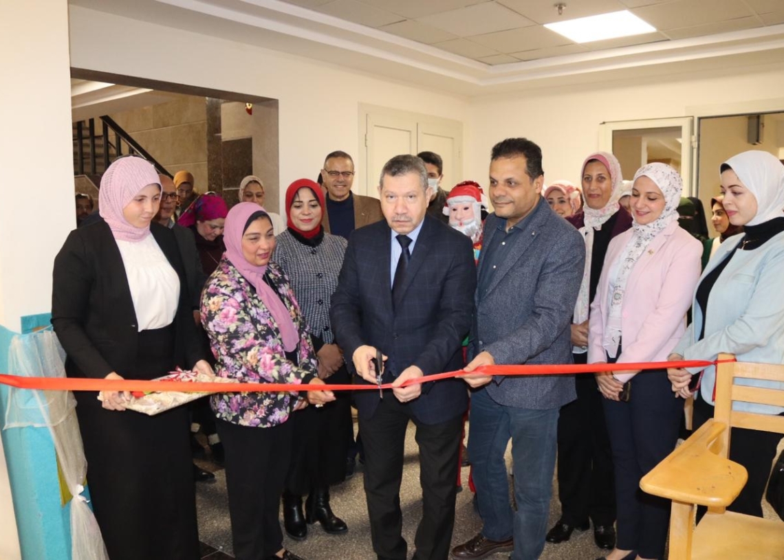 إنجازات الرئيس السيسي في معرض الوسائل التعليمية بجامعة مطروح 27 - جريدة المساء