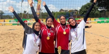 وزير الرياضة يهنىء منتخب الطائرة الشاطئية بالفوز بميداليات بطولة المنطقة الخامسة الأفريقية 2 - جريدة المساء وزير الرياضة يهنىء منتخب الطائرة الشاطئية بالفوز بميداليات بطولة المنطقة الخامسة الأفريقية 1 - جريدة المساء